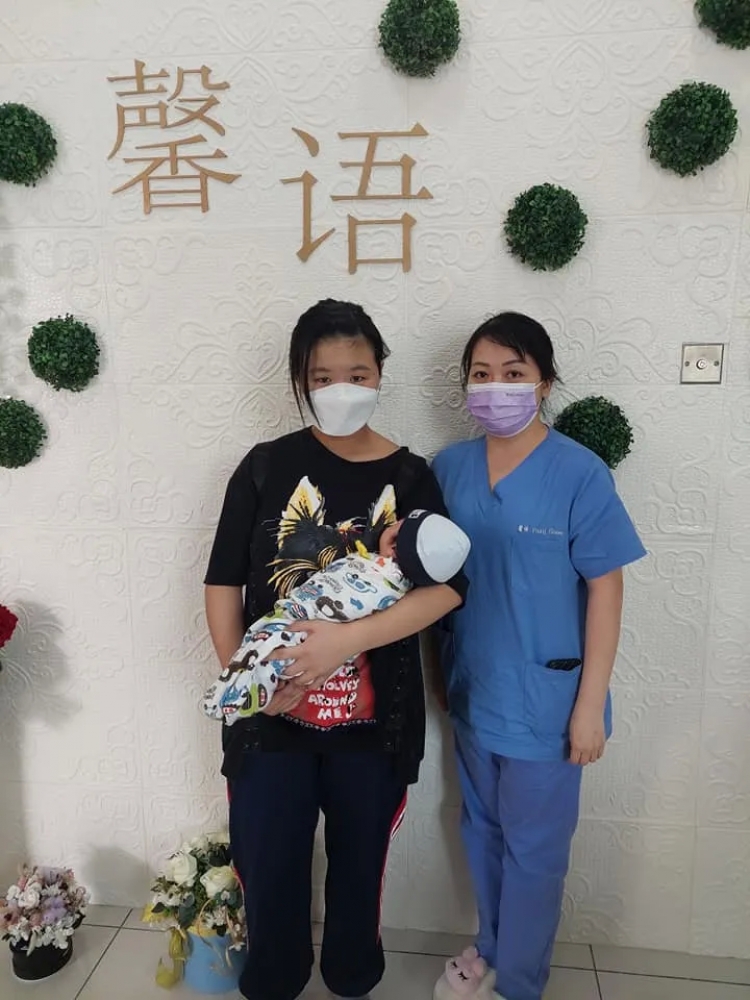 Young Flower Osteopathy  Confinement Centre 馨语整骨陪月中心